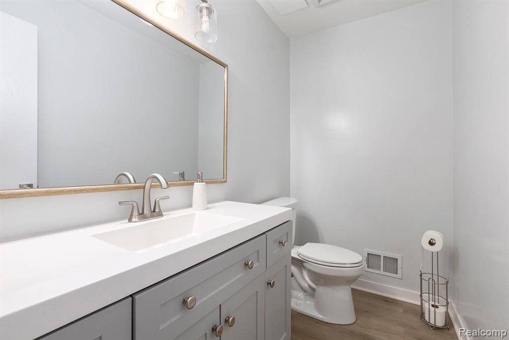 43726 Stuart Drive, Canton, MI 48187 — Photo 12