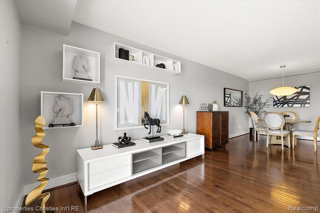 411 S Old Woodward Avenue, 824, Birmingham, MI 48009 — Photo 16
