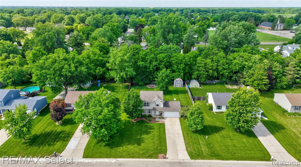 4399 Eagle Lane, Burton, MI 48519 — Photo 8
