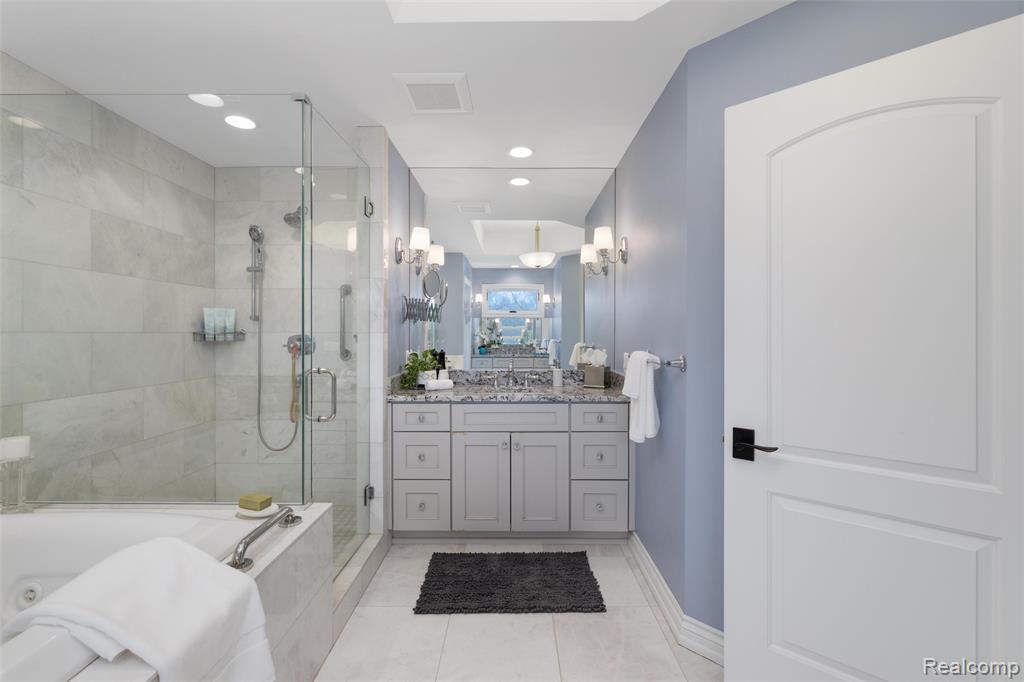 3010 E Bradford Drive, Bloomfield Hills, MI 48301 — Photo 22