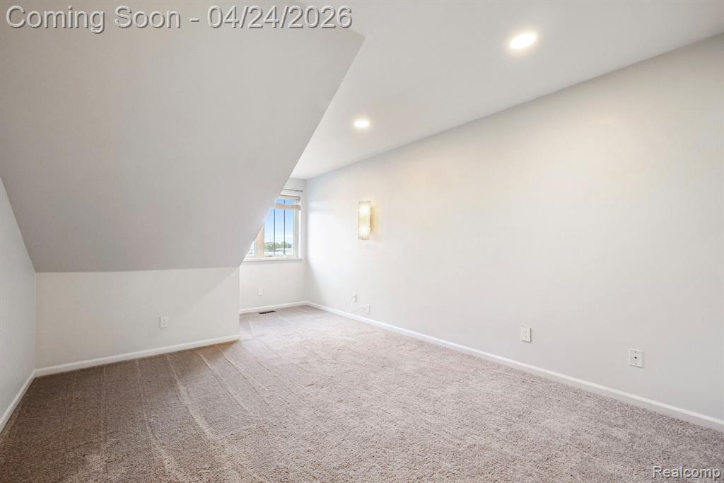 25580 Portico Lane, Novi, MI — Photo 35