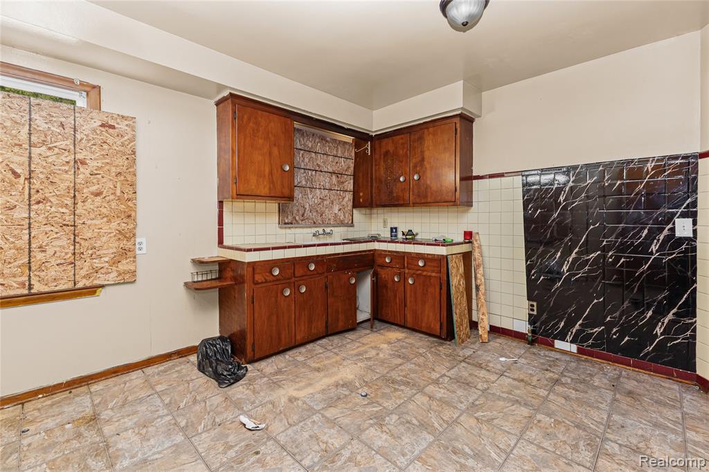 19714 Ryan Road, Detroit, MI 48234 — Photo 20