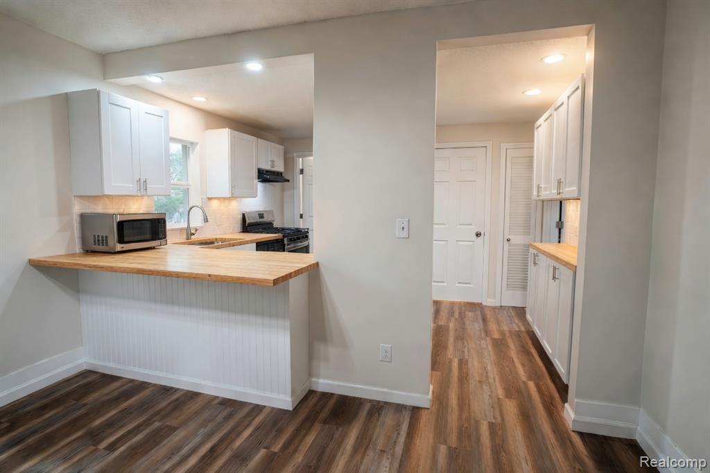 3280 E Atherton Road, Burton, MI 48529 — Photo 11