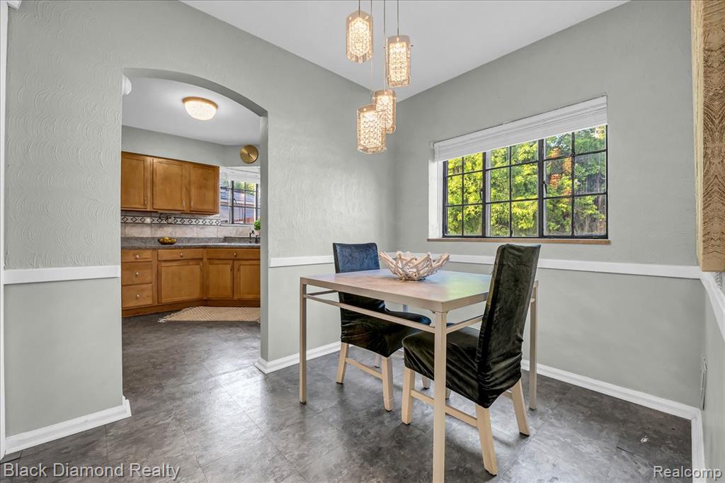 5500 Harvard Road, Detroit, MI 48224 — Photo 23