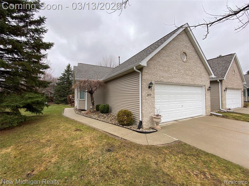 9177 Nicole Lane, Davison, MI 48423 — front exterior