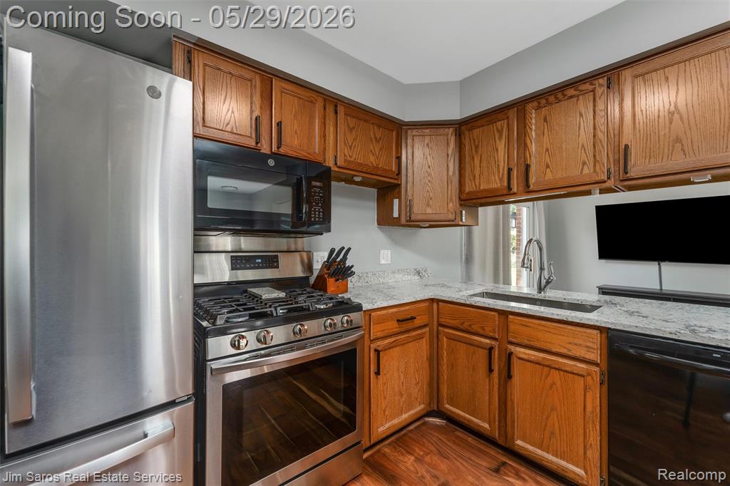 22801 Lake Boulevard, Saint Clair Shores, MI 48082 — Photo 7