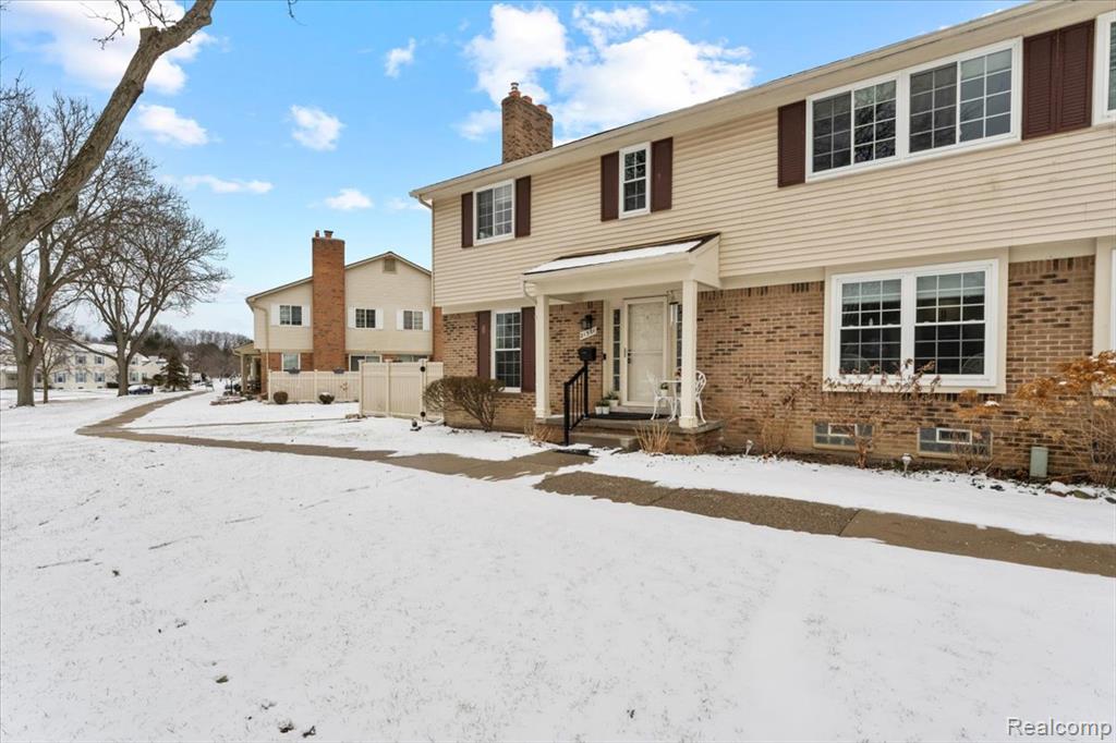 21301 E Glen Haven Circle, Northville, MI, 48167