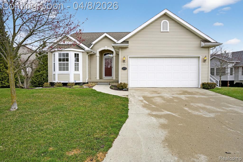 4475 Cross Creek Boulevard, Burton, MI 48509 — front exterior