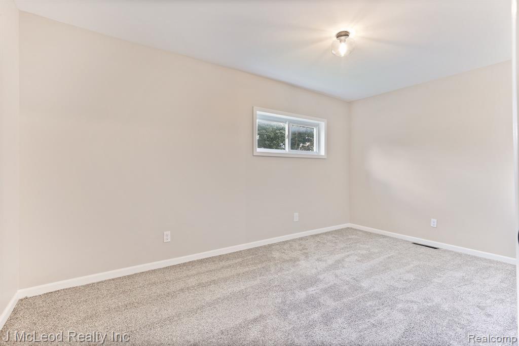 8427 State Road, Millington, MI 48746 — Photo 19