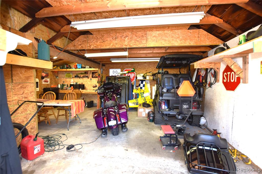 4133 Custer Avenue, Flint, MI 48507 — Photo 16