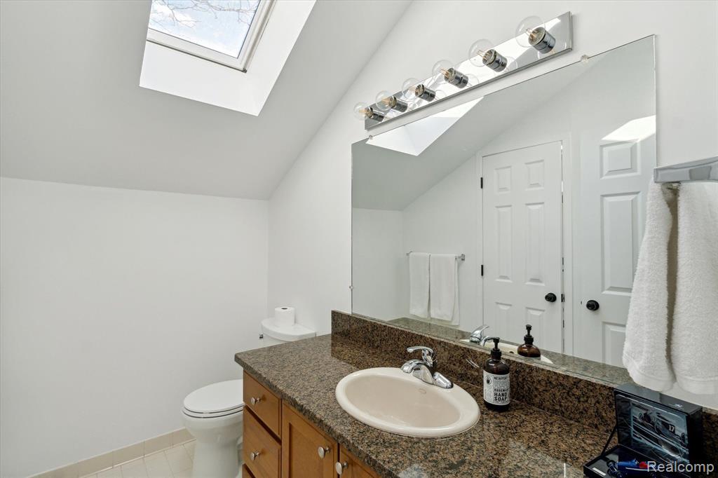 677 E Lincoln Street, Birmingham, MI 48009 — Photo 15