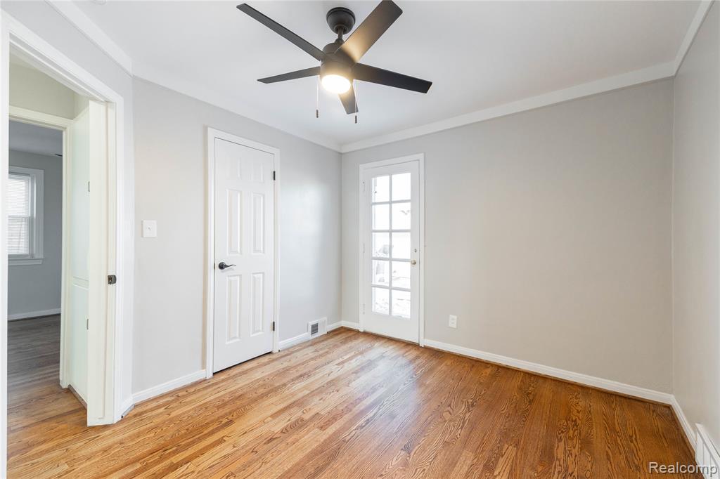 9255 Hubert Avenue, Allen Park, MI 48101 — Photo 18