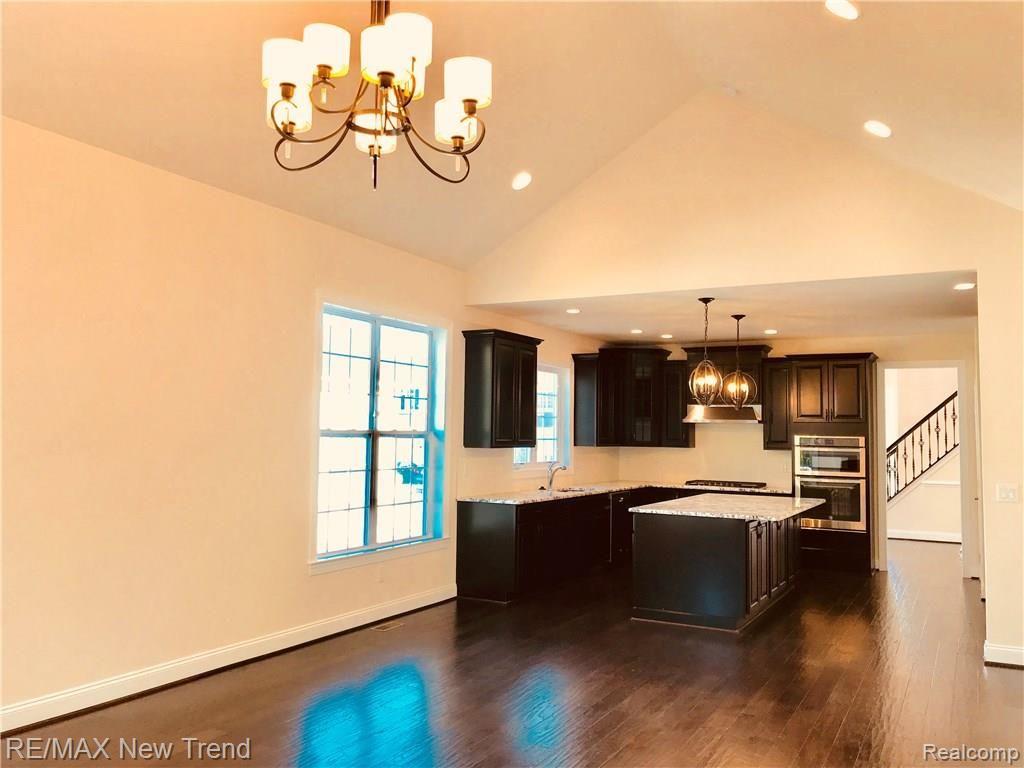 42932 Cardinal Way, Novi, MI — Photo 8