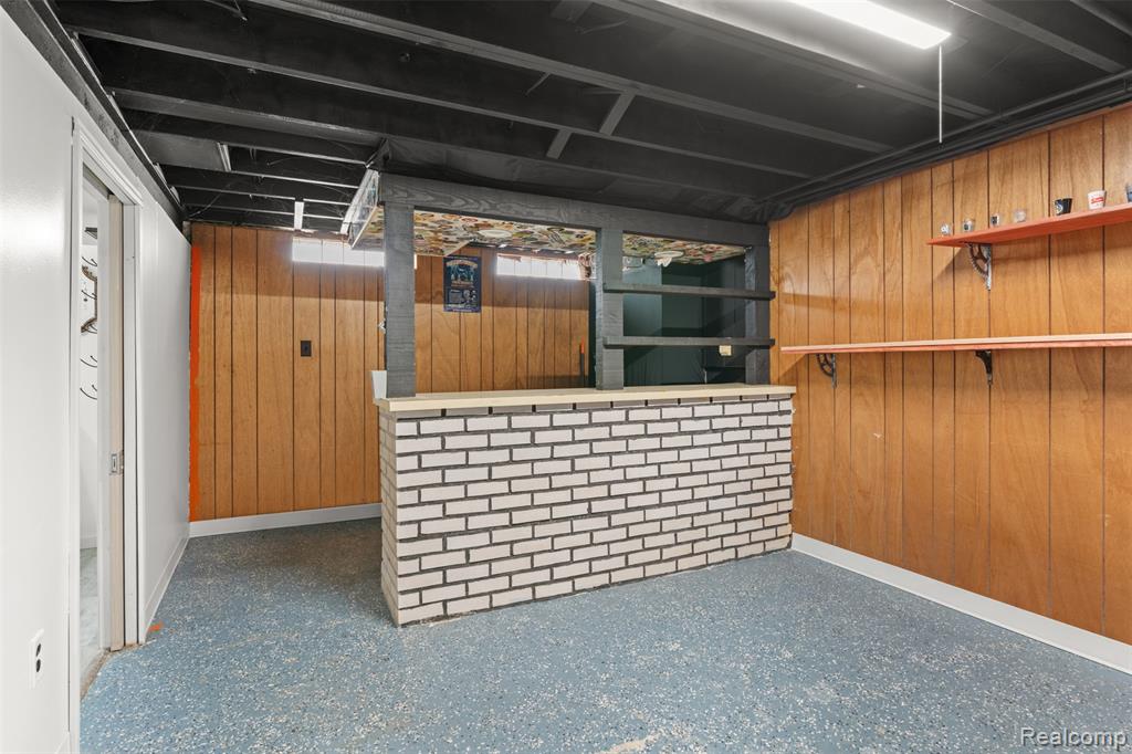 9381 Pardee Road, Taylor, MI 48180 — Photo 16