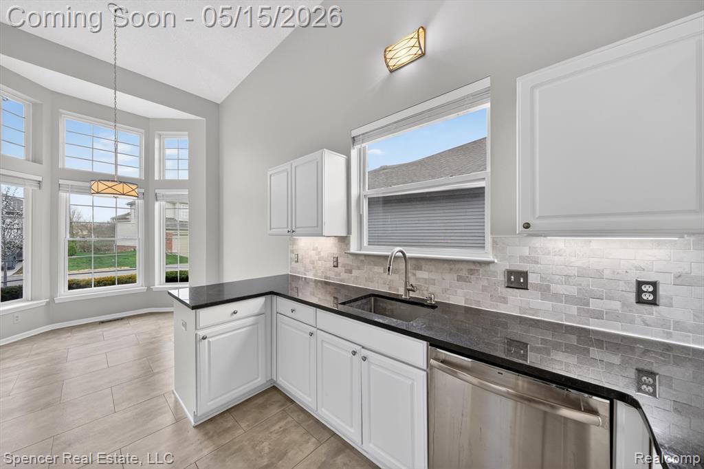 3141 Bridlewood Drive, Rochester, MI 48306 — Photo 19