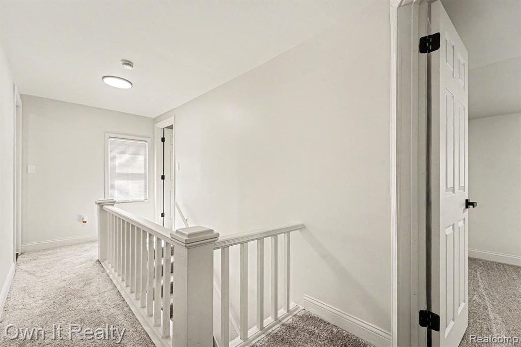 25605 Yale Street, Dearborn Heights, MI 48125 — Photo 11