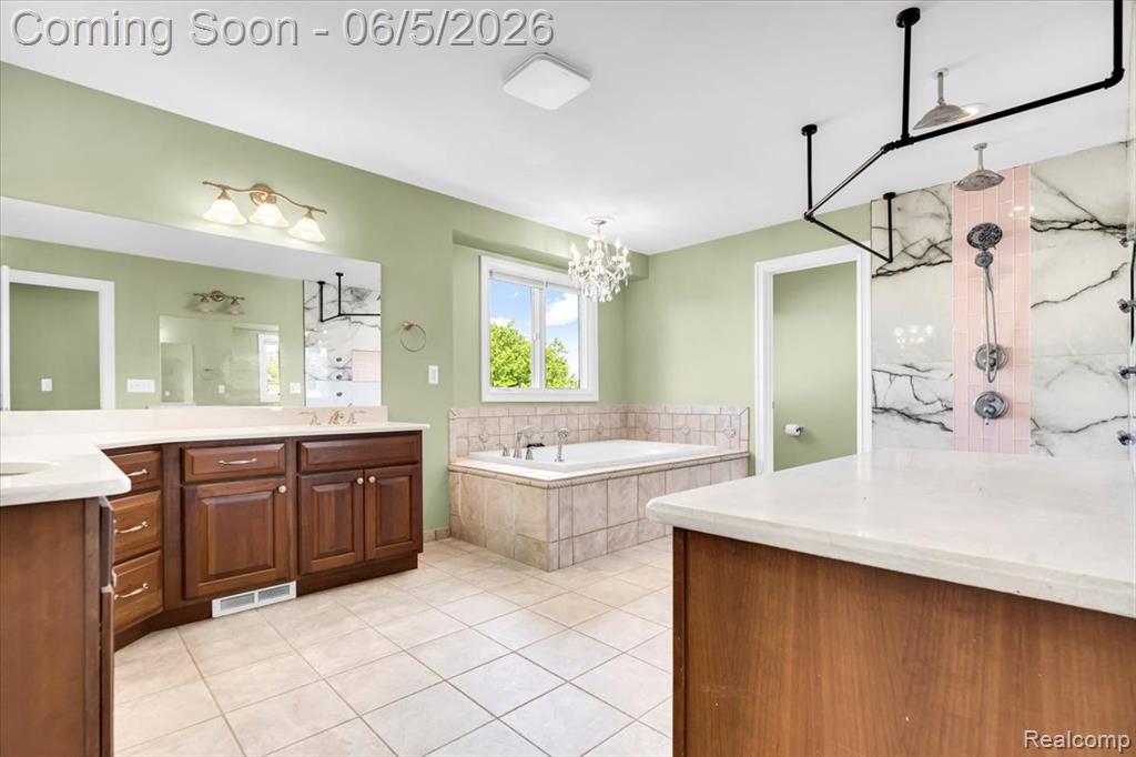2424 Pebble Beach Drive, Oakland, MI — Photo 37
