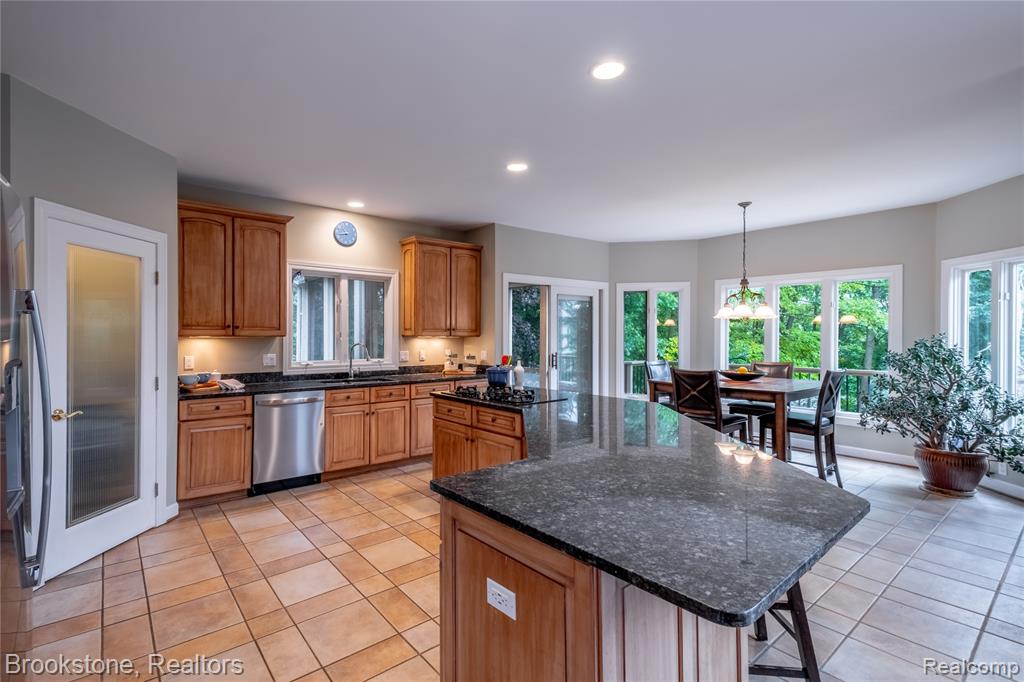 8003 Caribou Lake Lane, Clarkston, MI — Photo 19