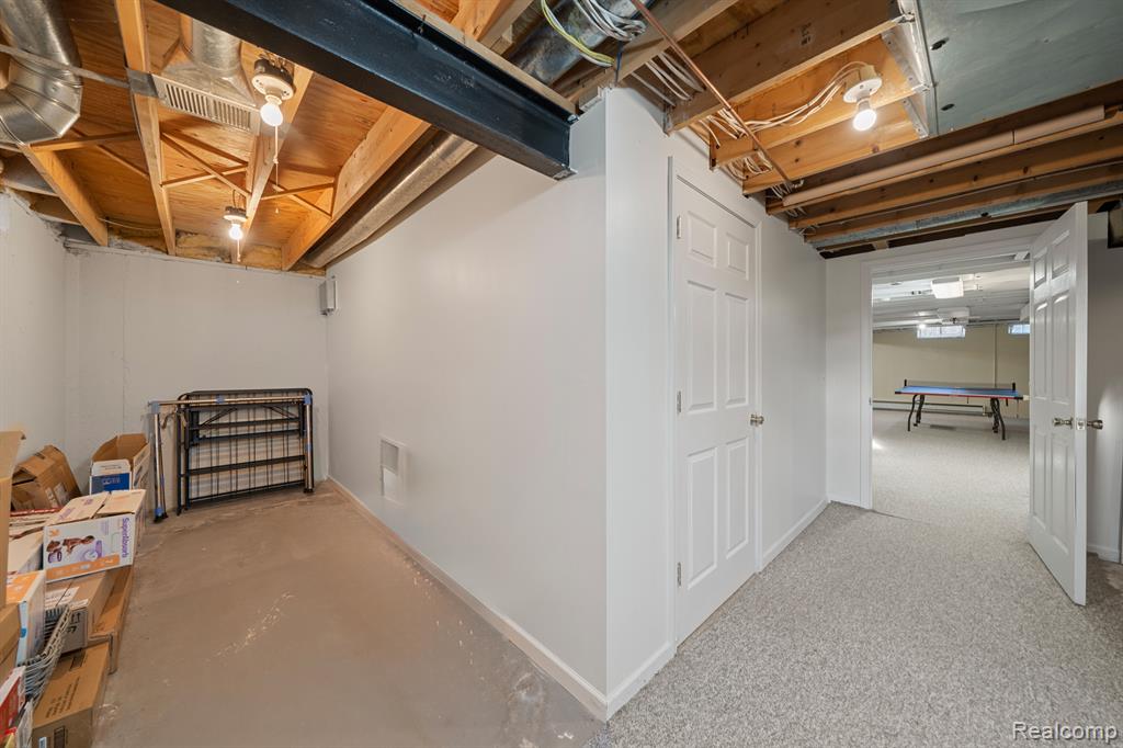 46457 SWANMERE Drive, Canton, MI 48187 — Photo 41