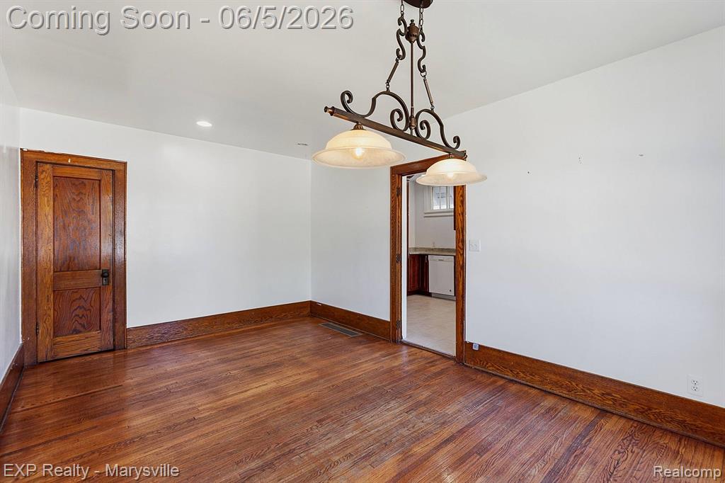 504 Clinton, St. Clair, MI 48079 — Photo 12