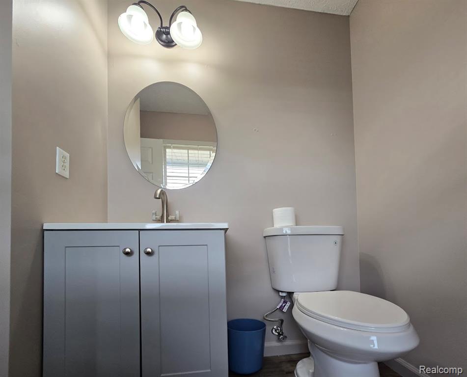684 Glenlivet Street, Howell, MI 48843 — Photo 14