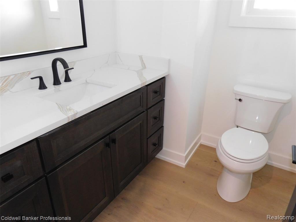 4247 Hampton Boulevard, Royal Oak, MI 48073 — Photo 8