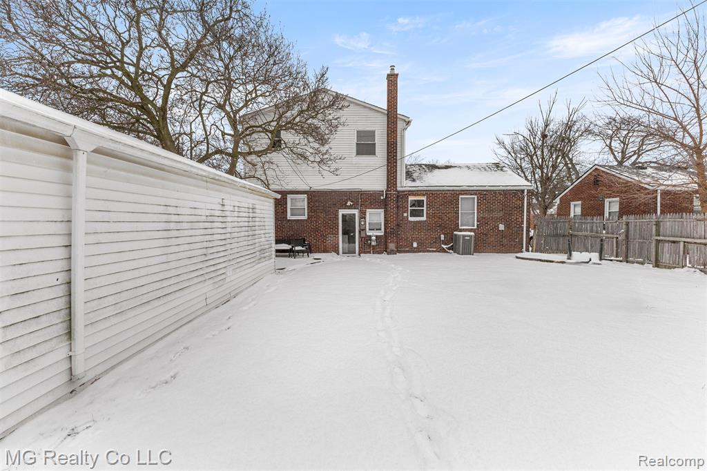864 Cleophus Parkway, Lincoln Park, MI 48146 — Photo 28