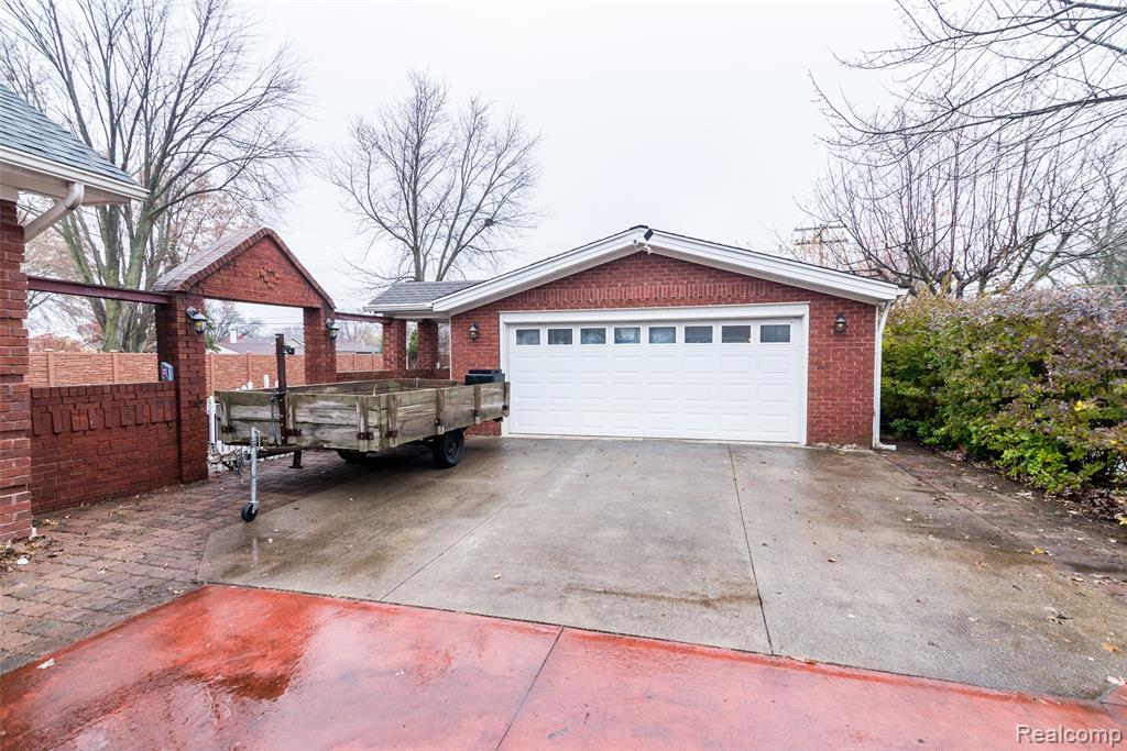 30000 Oakgrove Street, Saint Clair Shores, MI 48082 — Photo 12