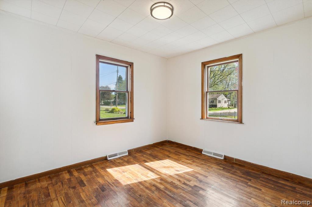 5407 Country Lane, Flint, MI 48506 — Photo 19