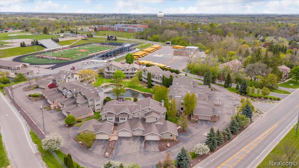 21096 Boulder Circle, Northville, MI 48167 — Photo 6