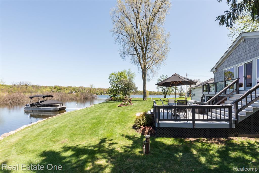 7311 BISCAYNE Court, White Lake, MI 48383 — Photo 7