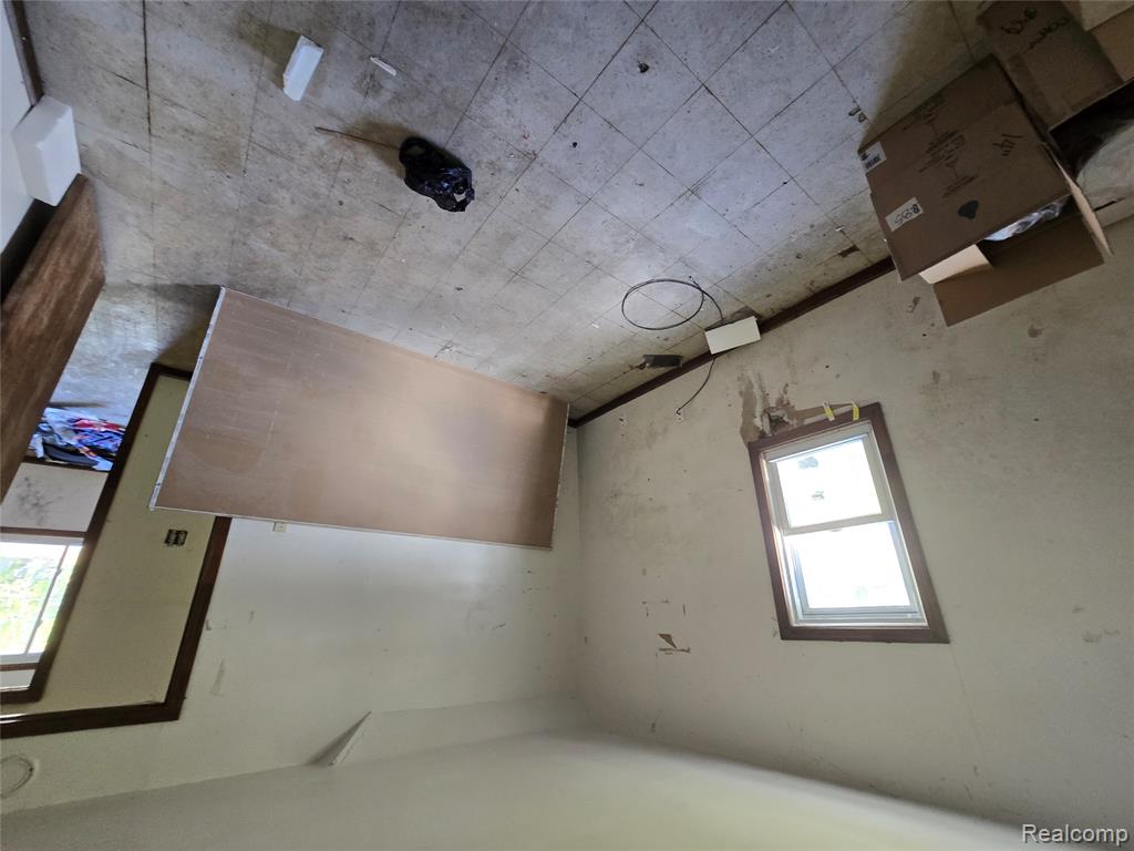 611 S 4th Avenue, Saginaw, MI 48607 — Photo 11