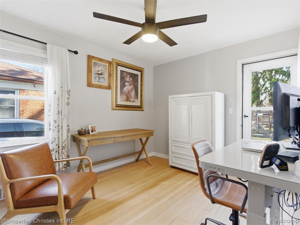 2893 Harvard Road, Berkley, MI 48072 — Photo 17