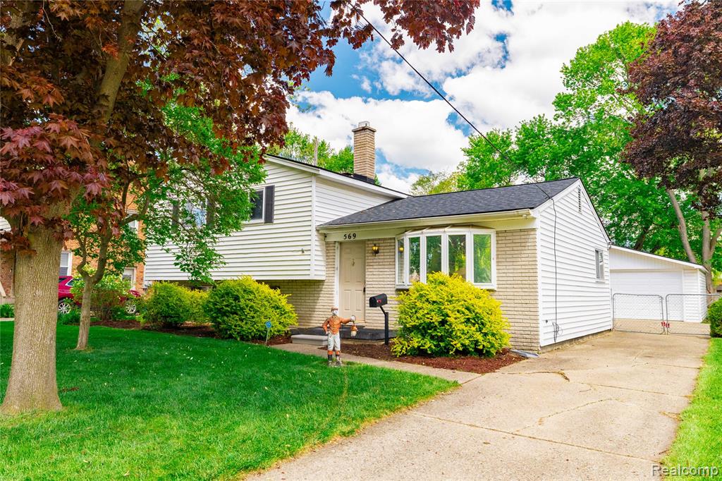 569 Hendrickson Boulevard, Clawson, MI — Photo 3