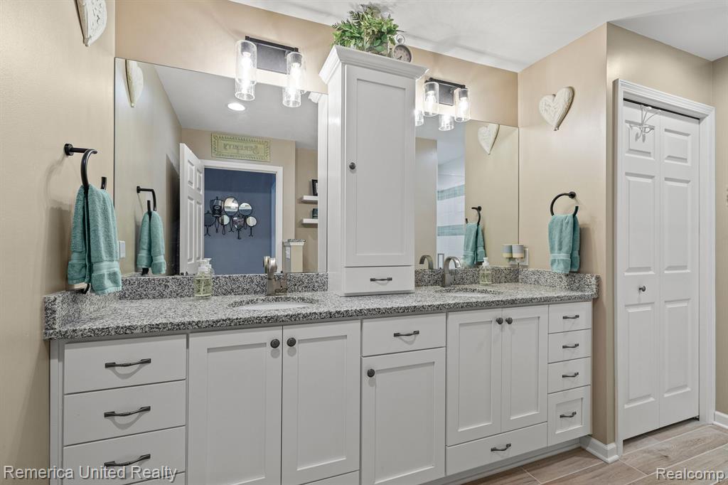 6240 Northridge Hills Drive, Brighton, MI 48116 — Photo 18