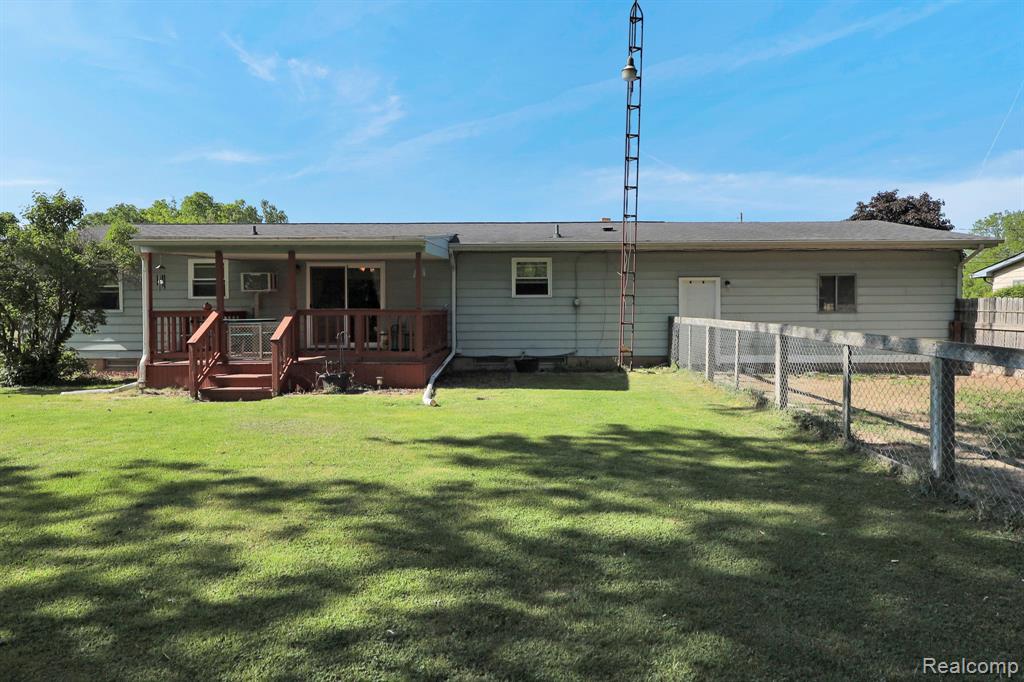 6245 W Coldwater Road, Flushing, MI 48433 — Photo 26