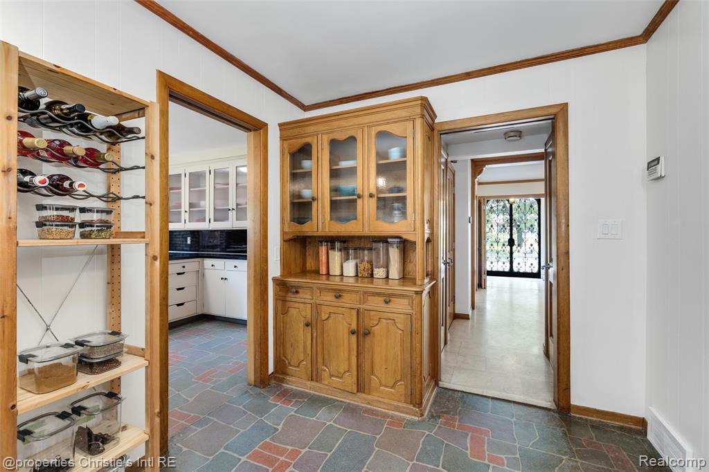 1925 Wellesley Drive, Detroit, MI 48203 — Photo 22