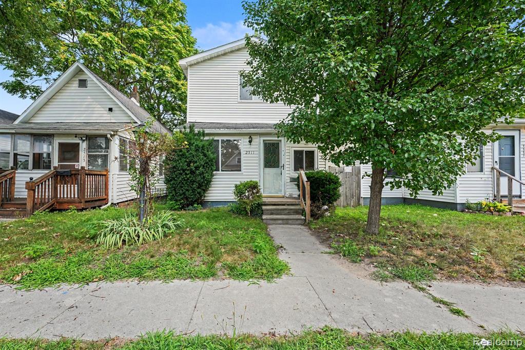 2511 Vanness Street, Port Huron, MI 48060