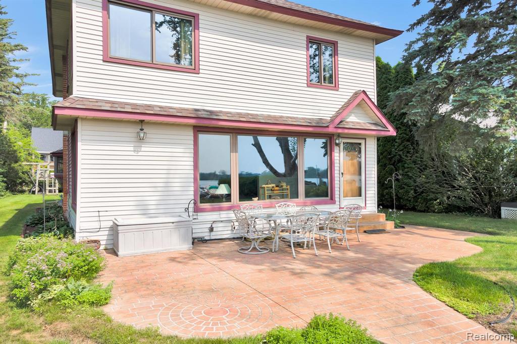 429 Edgewater, Algonac, MI 48001 — Photo 35