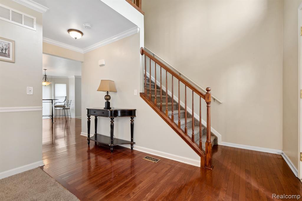 8844 Somerset Lane, Ypsilanti, MI 48198 — Photo 5