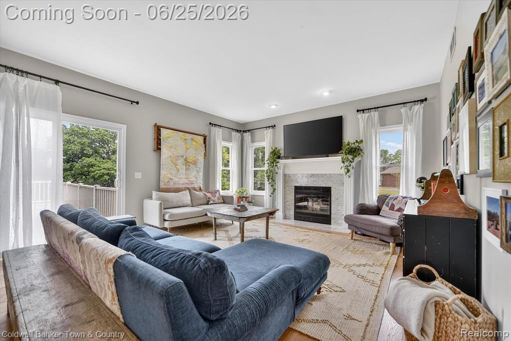 918 Gray Fox Court, Howell, MI 48843 — Photo 13