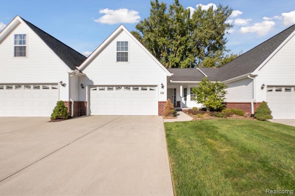 816 Nelsons Ridge Drive, Howell, MI 48843 — Photo 30