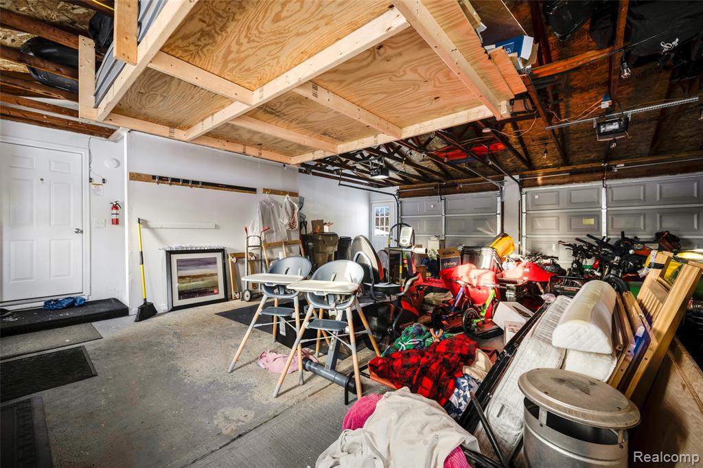 9488 Brookway Court, Goodrich Vlg, MI — Photo 46