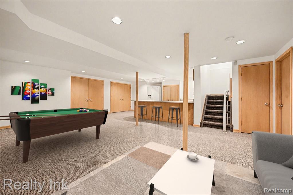 49235 S Fox Drive, Plymouth, MI, 48170