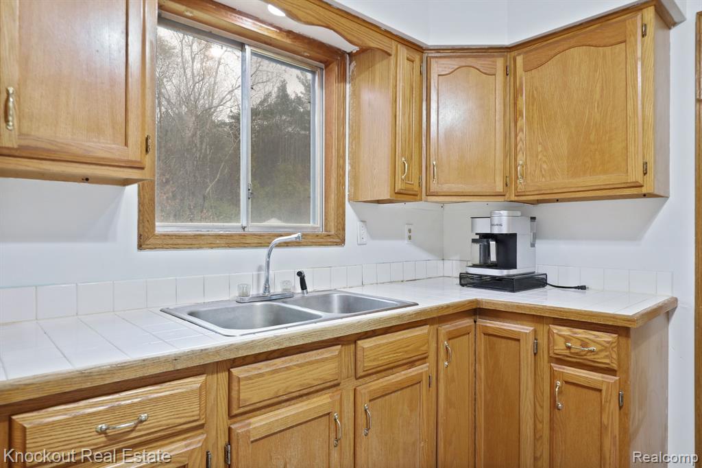 10456 Nichols Road, Montrose, MI 48457 — Photo 14