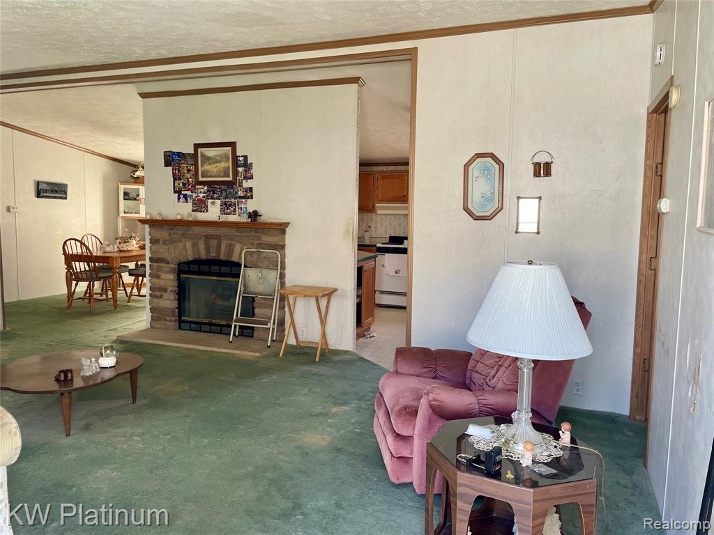 9691 Stoneypointe Drive, MI — Photo 2