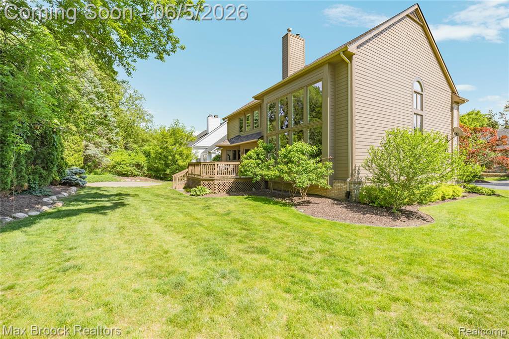 6294 Lindsay Court, West Bloomfield, MI 48324 — Photo 71
