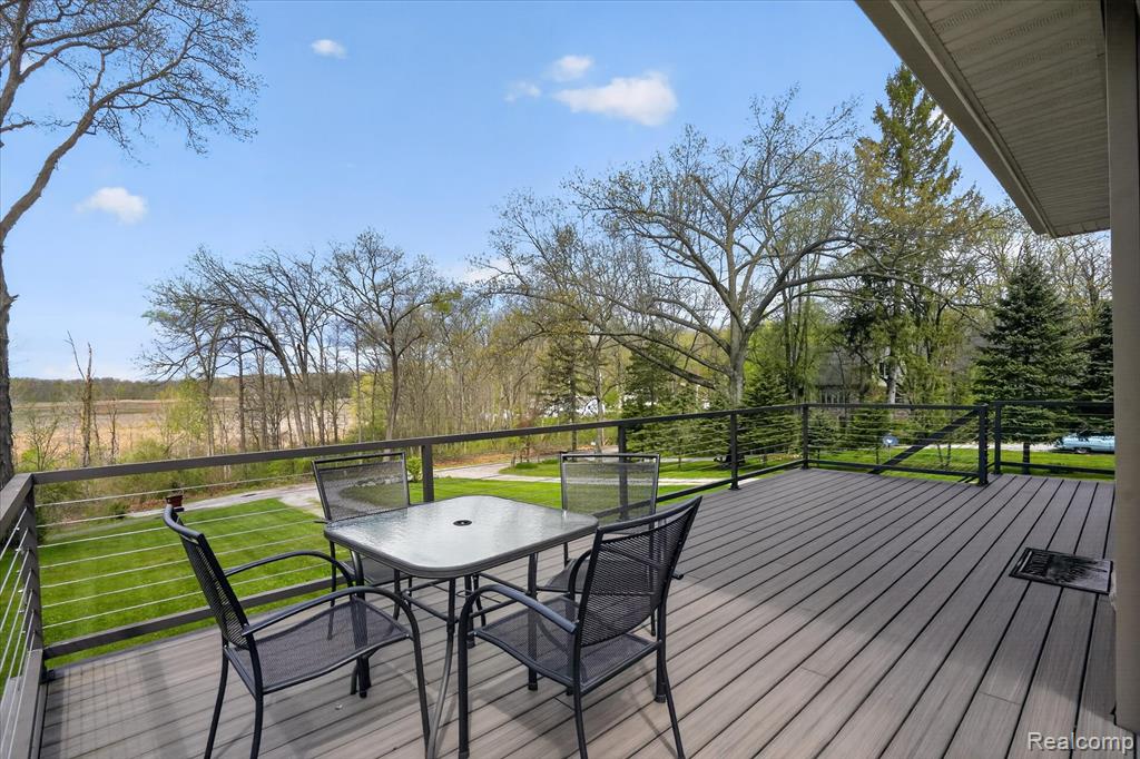 175 Templar Avenue, Pinckney, MI 48169 — Photo 8