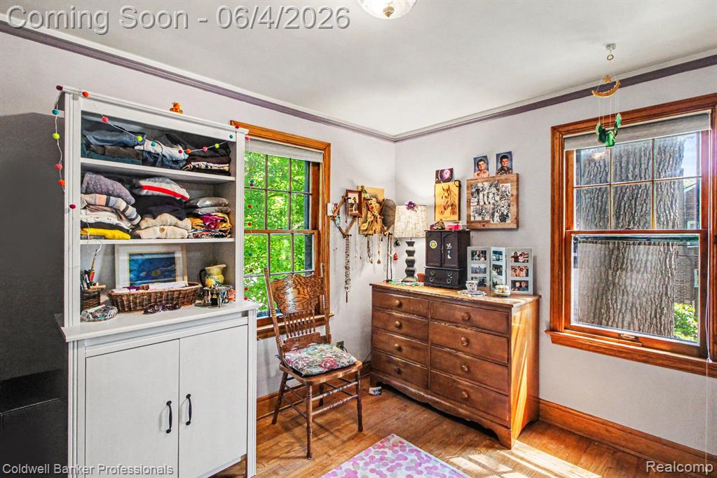 42 Wellesley Drive, Pleasant Ridge, MI — Photo 16