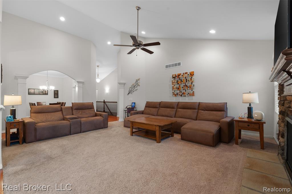 5439 Morgan Lake Drive, Clarkston, MI 48348 — Photo 12